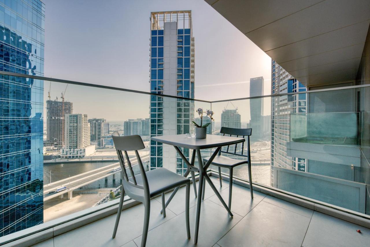 Maison Privee - Luxury, Spacious, Modern Near Burj Khalifa And Dubai Canal Eksteriør billede